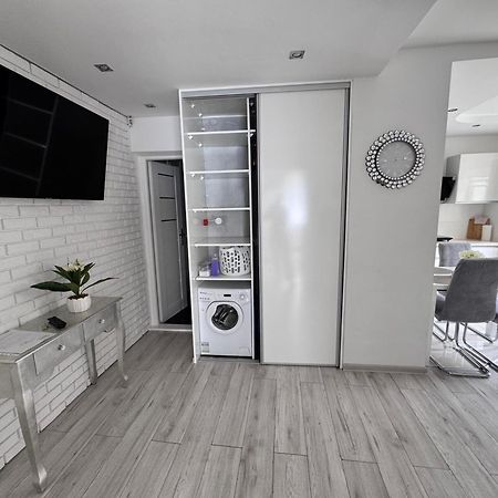 Apartament 40M2 W Miedzyzdrojach 150 M Od Morza! Мендзиздрое Екстериор снимка